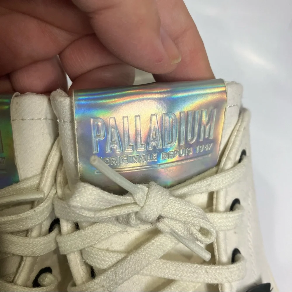 Palladium white revolt low textile sneakers lug sole women’s size 8‎ chunky Y2K